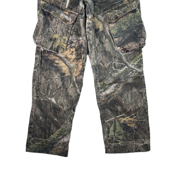 MAGELLAN Women’s Petite Camo Print Outdoor Hunting Fishing Cargo Pants Sz 27-28” - Picture 4 of 14